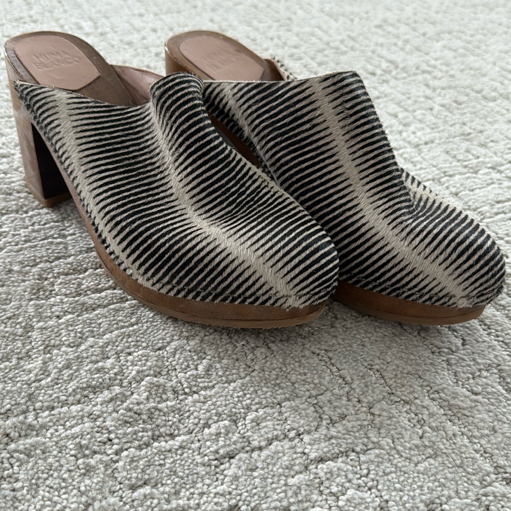 Huma Blanco Clogs